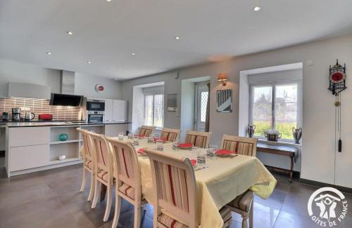 Montreuil-sur-Ille Casa | Les ormelles