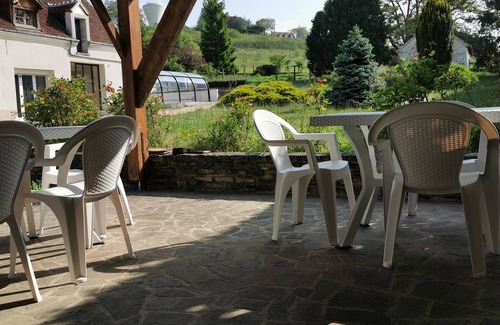 Chatillon-sur-Cher Cabaña | Les Paccots-5 étoiles-Gîte-Familiar-Baño con bañera-Vista al patio