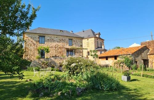 Figeac Casa | Les Peyronnies