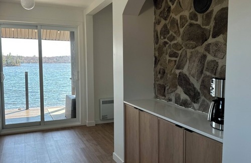 Lac-Sergent Chalet De Esquí | Les pieds dans l'eau (lake&spa)