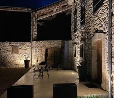 Montels Casa | Les Pierres Dorées, demeure de caractère