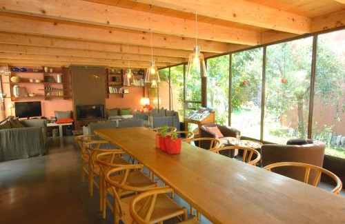Besse-sur-Issole Cama Y Desayuno | Les Pierres Sauvages