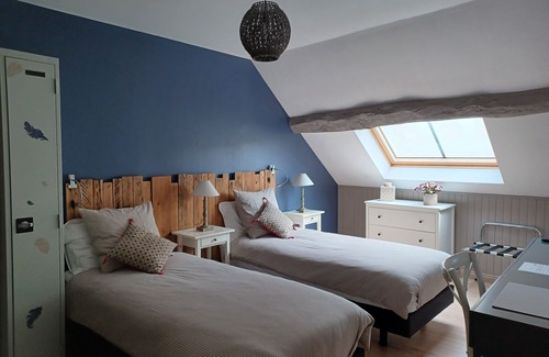 Gilly-les-Citeaux Cama Y Desayuno | Les Plumes
