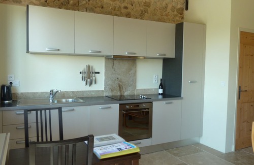 Vinsobres Casa | Les Pré-Alpes, apartamento con piscina en viñedo en funcionamiento en Drome provenzal