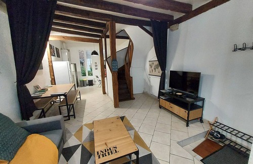 Blois Casa | Les Quais-Blois, House 3 bedrooms, 2 bathrooms, downtown, WIFI fiber