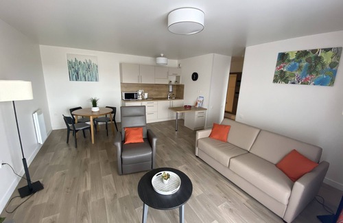 Montlucon Apartamento | T3-Apartamento-Baño en la habitacion