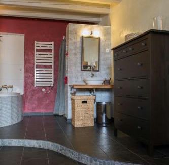 Landecourt Casa | Les Ruchers d'Emile