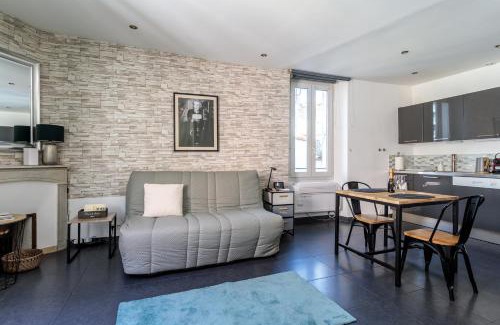 Le Suquet Apartamento | Les Suisses Apartment Zentral in der schönen Altstadt von Le Suquet 5 min zum Strand WLAN