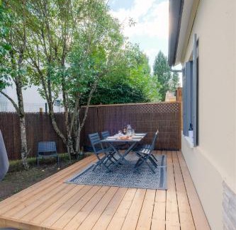 Pessac Casa | Les Suites d'Aliénor-Suite Acanthe