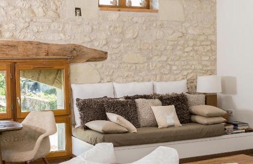 Avon-les-Roches Casa | Les Terrasses Suite et Loft de Campagne
