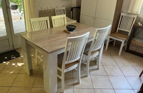 Saint-Andiol Apartamento | Les Tournesols
