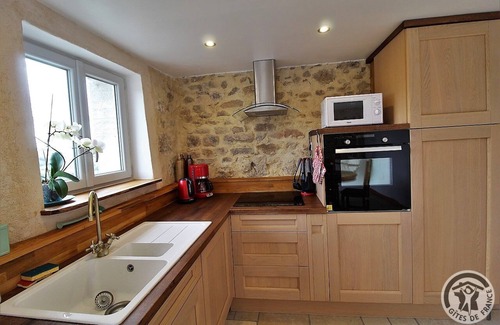 Marnand Casa | Les Trois Pins - Thizy LES Bourgs