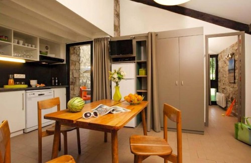Chambonas Apartamento | Les Vans-Cottage 3 pièces 5 personnes by Interhome