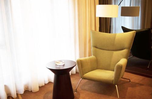 Shizhong District Hotel | Leshan Ramada Hotel