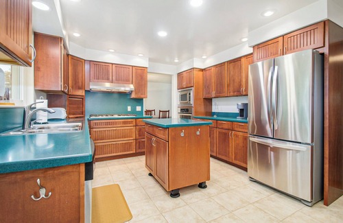 Harters Heights Casa | Less than 1 block to Notre Dame! Sleeps 14