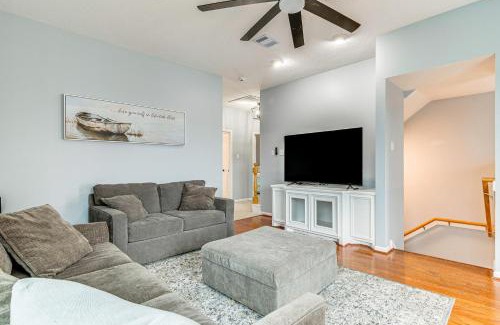 Montgomery Casa | Less Than 1 Mi to Boat Ramp Waterfront Lake Conroe Home!