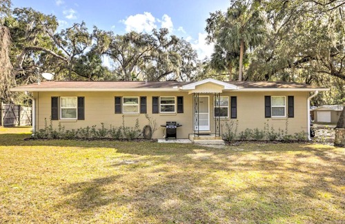 Summerfield Casa | Less Than 1 Mi to Lake Weir Quiet Summerfield Getaway
