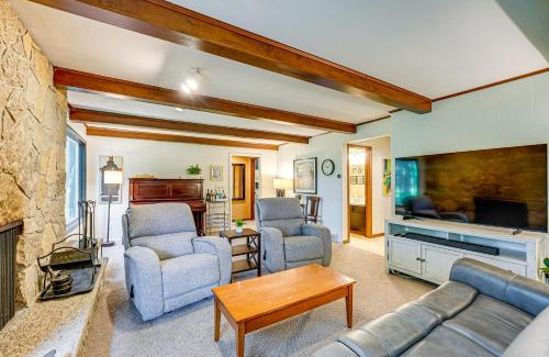 Whitehall Casa | Less Than 1 Mi to Lake Michigan Peaceful Cabin with Yard!
