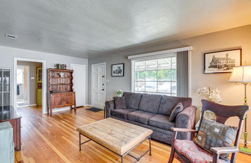 Sacramento Casa | Less Than 1 Mi to Oakland As Park West Sacramento Home