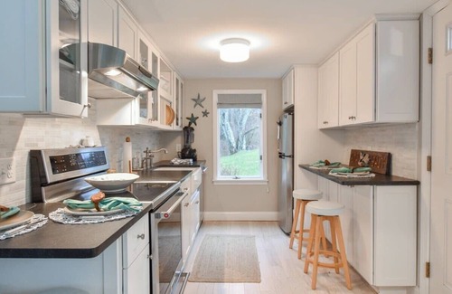 Brewster Casa | Less Than 1 Mile to the Beach with Custom Fire Pit!