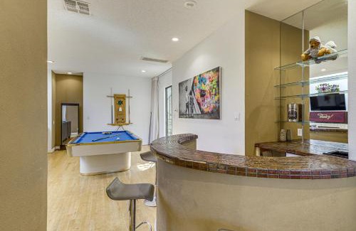 Houston Casa | Less Than 2 Mi to Galleria Spacious Houston Home!