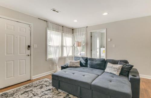Biddleville Casa | Less Than 2 Mi to Uptown Charlotte Home with Large Yard!