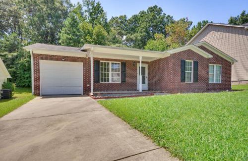Greensboro Casa | Less Than 4 Mi to Dtwn Greensboro Renovated Home with Yard!