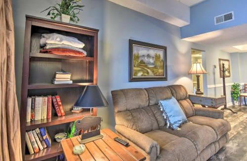 Sugar Mountain Apartamento | Less Than 4 Mi to Sugar Mountain Resort Condo with Balcony