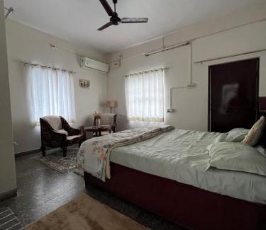 Pilani Apartamento | Less than 500m from BITS Campus