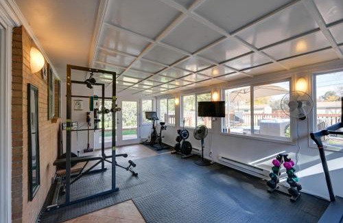 Virginia Village Casa | Less Than 7 Mi to Dtwn Denver Home with Large Yard!