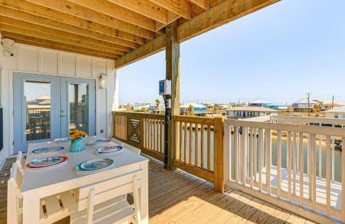 Dauphin Island Casa | Less Than half Mi to Beach Waterfront Dauphin Island Home