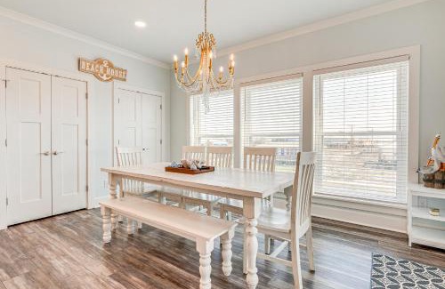 Dauphin Island Casa | Less Than half Mi to Beach Waterfront Dauphin Island Home