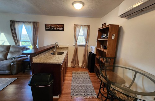 Luray Casa | Less than10 miles from Shenandoah National Park, Luray Caverns & Wedding Venues