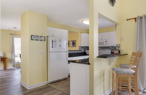 Corolla Light Casa | Let Me Count The Waves: Oceanside Townhome, Spa