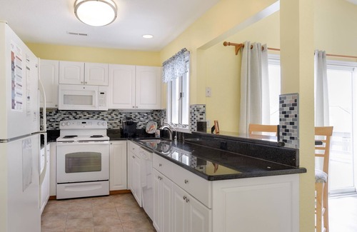 Corolla Light Casa | Let Me Count The Waves: Oceanside Townhome, Spa