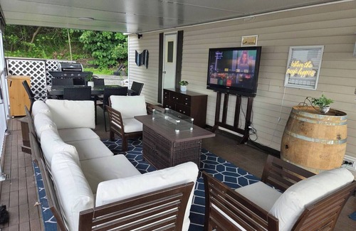 Sherkston Cabaña | Let's create Memories where FUN is LIFE at Sherkston Shores Resort.