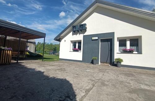 Sobienie Jeziory Apartamento | Letnia Oaza "Akacja"