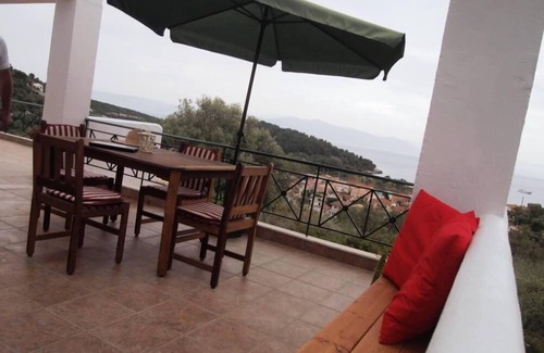 Gaios Villa | Letos Villas una villa de 4 dormitorios con maravillosa vista sobre Gaios / Paxos