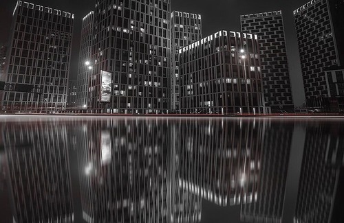 Pozniaky Apartamento | Level 23 - Sky View Apartment