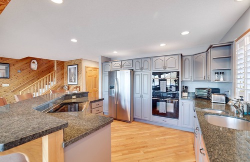 Lakeville Casa | Level Lake Wallenpaupack Lakefront w/Private Dock, Hottub, Kayaks & Paddleboards