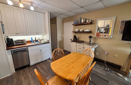 Lewes Condominio | Lewes canalfront condo! Amazing views! Walk to beach or town!