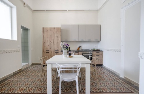 Taranto Apartamento | Lexa Home Experience - Roomy & Central Apartment