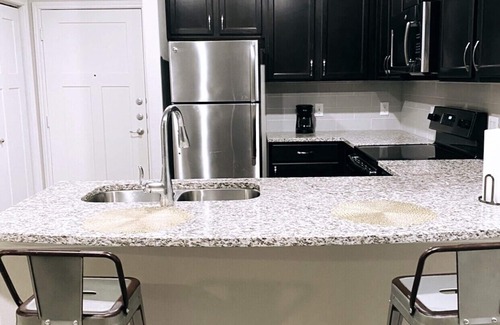 Frisco Apartamento | Lexys luxury one bedroom Unit