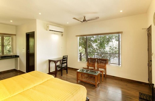 Eloor Complejo | Lhasa Ayurveda and Wellness Resort - A BluSalzz Collection, Kochi, Kerala
