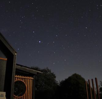 Daylesford Apartamento | Libelle - Peaceful, Secluded Luxury with abundant wildlife and seasonal water views, on 3 private acres IN Daylesford
