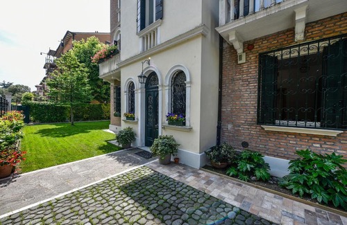 Santa Maria in Stelle Apartamento | Liberty Mansion