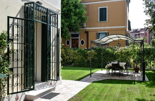 Santa Maria in Stelle Apartamento | Liberty Mansion