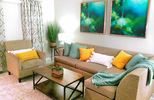 Pine Forest Apartamento | Liberty Towne - Within a short drive of I-95 and Fort Liberty - Perfect for short-term or long-term stays