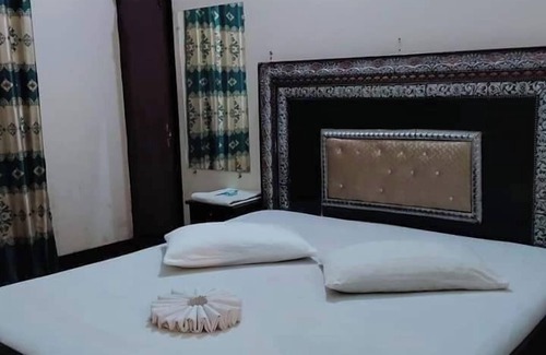 Lahore Casa | Libra Family Guest House