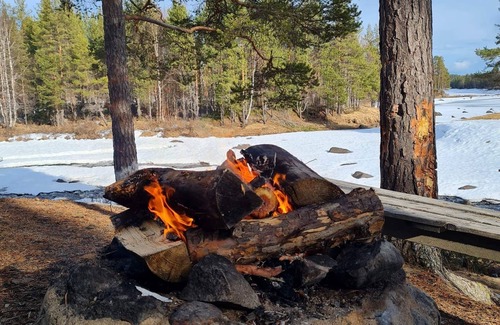 Bjorksele Casa | Liebevoll Renoviertes Ferienhaus im Schwedischen Lappland